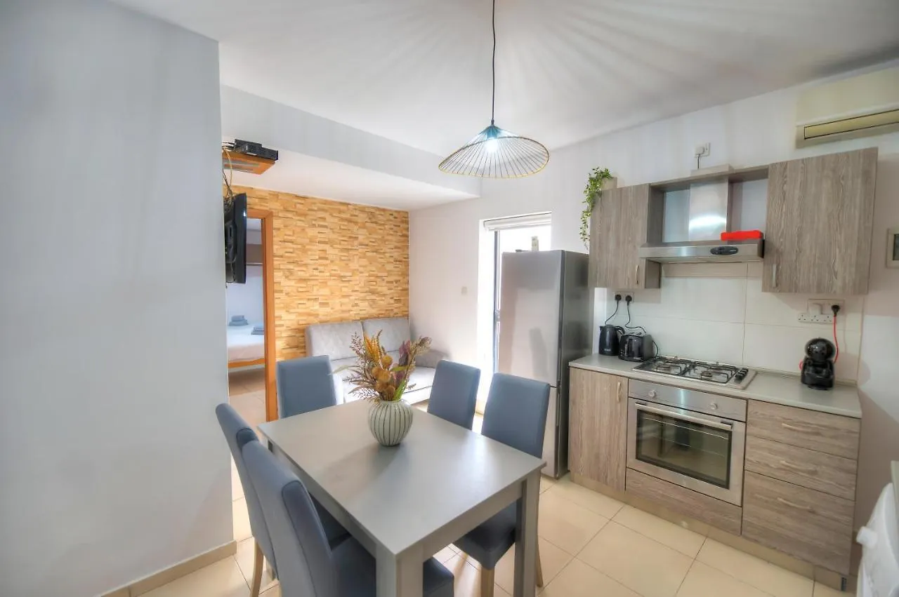 Comfortable 2Bedrooms In Paceville, Balcony Jpor1-3 St. Julian's Apartament