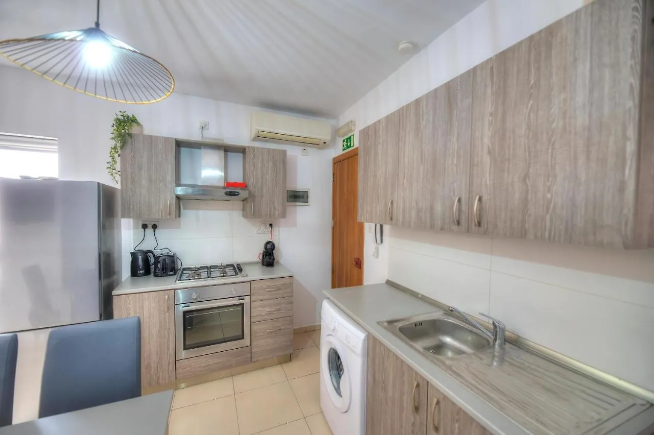 Comfortable 2Bedrooms In Paceville, Balcony Jpor1-3 St. Julian's